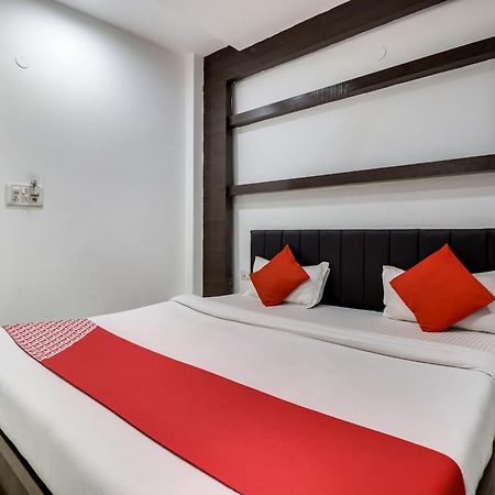 Oyo Flagship Just-9 Inn Near Sahara Ganj Mall Лакнау Екстериор снимка