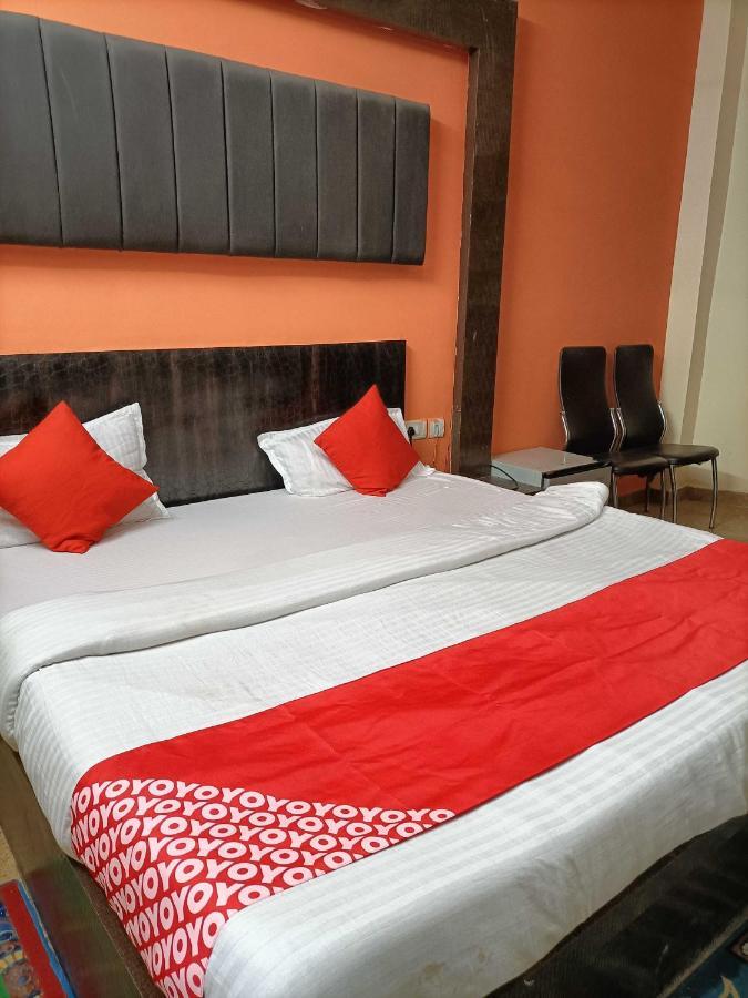 Oyo Flagship Just-9 Inn Near Sahara Ganj Mall Лакнау Екстериор снимка
