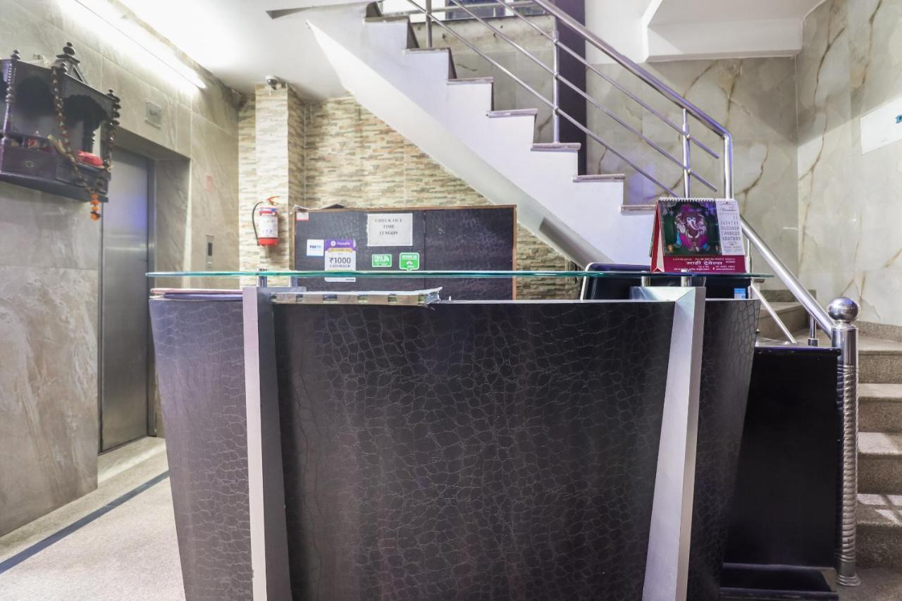 Oyo Flagship Just-9 Inn Near Sahara Ganj Mall Лакнау Екстериор снимка
